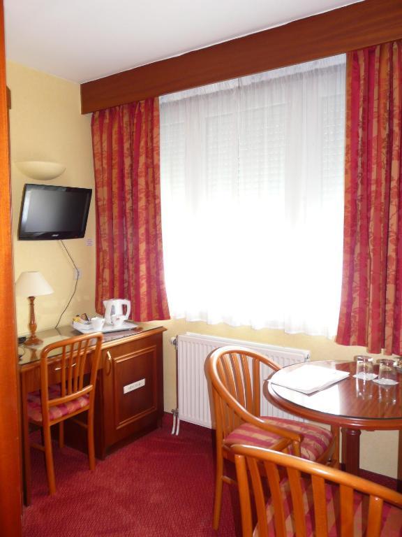 Logis Hotel Hamiot Boulogne-sur-Mer Habitación foto